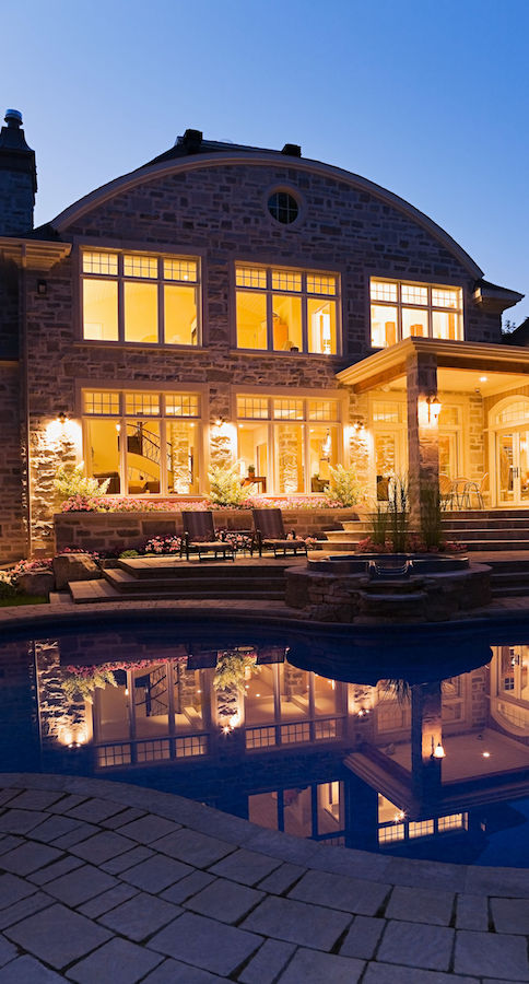 Large house and swimming pool